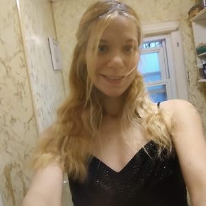 Meet your Posher, Rose